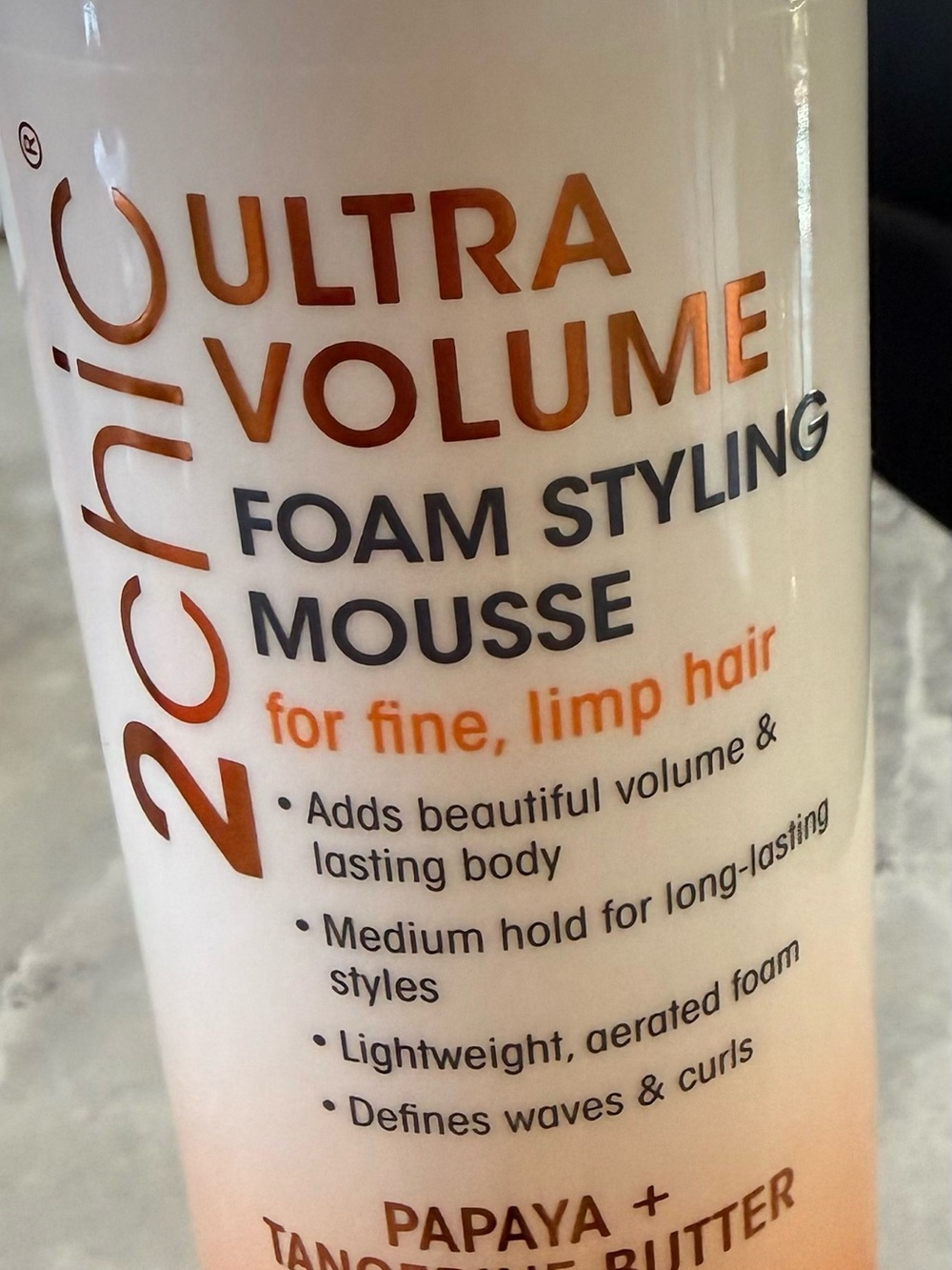 2chic Ultra Volume Foam Styling Mousse in Orange (Papaya + Shea Butter)